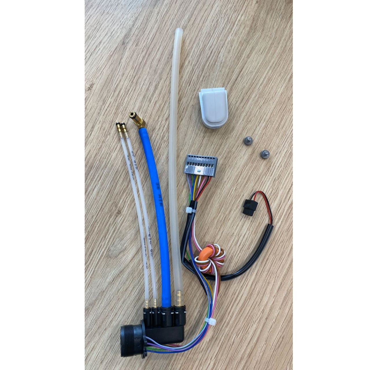 Модуль подключения турбинного/моторного шланга KaVo верхняя подача инструмента 1.006.9463